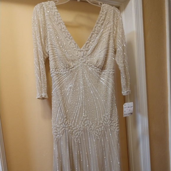 Missing Name - Picture 6 of 9